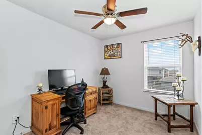 100 Wincliff Cove #13D, Jarrell, TX 76537 - Photo 17