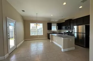 1898 Baron Dr, New Braunfels, TX 78130 - Photo 3