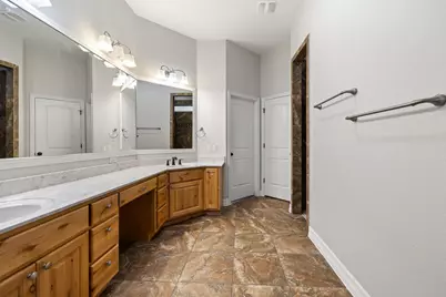 321 Sarahs Lane, Liberty Hill, TX 78642 - Photo 21