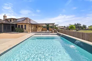 321 Sarahs Ln, Liberty Hill, TX 78642 - Photo 37