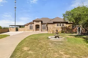 321 Sarahs Ln, Liberty Hill, TX 78642 - Photo 7
