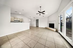 808 Lloyd Ln, Elgin, TX 78621 - Photo 13