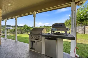 22101 Oban Dr, Spicewood, TX 78669 - Photo 15