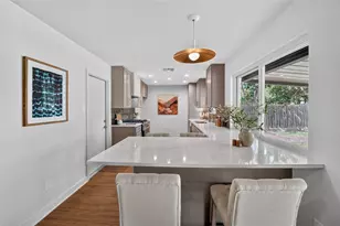 13005 Powderhorn St, Austin, TX 78727 - Photo 9