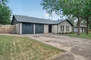 13005 Powderhorn St, Austin, TX 78727 - Photo 23