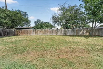 13005 Powderhorn Street, Austin, TX 78727 - Photo 37