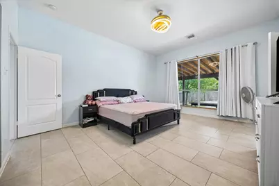 13800 Shadowlawn Trace SE, Manor, TX 78653 - Photo 15