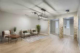 2204 Falcon Hill Dr, Austin, TX 78745 - Photo 5
