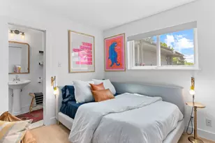 1111 W 10th St, Austin, TX 78703 - Photo 13