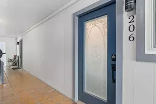 1111 W 10th St, Austin, TX 78703 - Photo 3