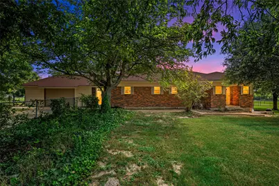 204 Christopher Drive, Bruceville Eddy, TX 76524 - Photo 1