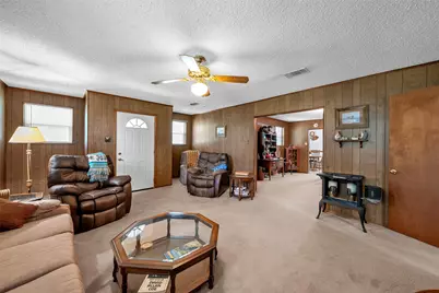 204 Christopher Drive, Bruceville Eddy, TX 76524 - Photo 7