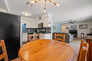 2801 Cornish Cir, Austin, TX 78745 - Photo 9