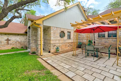 110 S Ridge Circle, Georgetown, TX 78628 - Photo 3