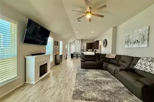 144 Riverhill Dr, Georgetown, TX 78628 - Photo 5