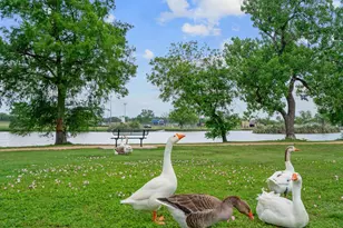 1120 Vance St, Taylor, TX 76574 - Photo 37