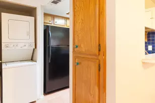 706 W 22nd St, Austin, TX 78705 - Photo 9