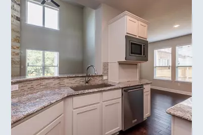 10021 Double Eagle Pass, Austin, TX 78717 - Photo 13