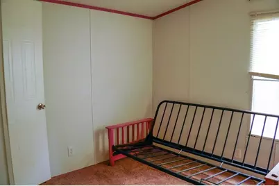 550 N Raymond Road, La Grange, TX 78945 - Photo 11