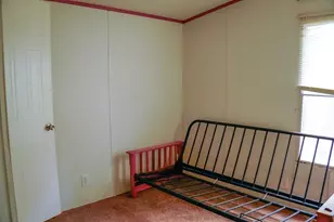 550 N Raymond Rd, La Grange, TX 78945 - Photo 11