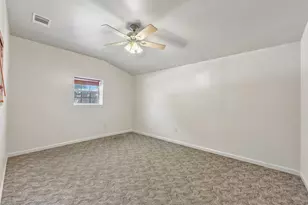 1915 Oak Forest Dr, Round Rock, TX 78681 - Photo 35