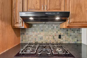 1915 Oak Forest Dr, Round Rock, TX 78681 - Photo 11