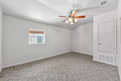 1915 Oak Forest Drive, Round Rock, TX 78681 - Photo 37
