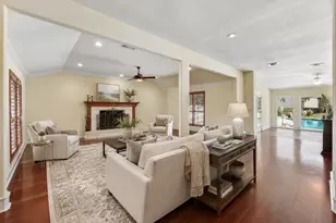 1915 Oak Forest Dr, Round Rock, TX 78681 - Photo 5