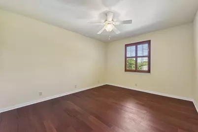 1915 Oak Forest Drive, Round Rock, TX 78681 - Photo 23