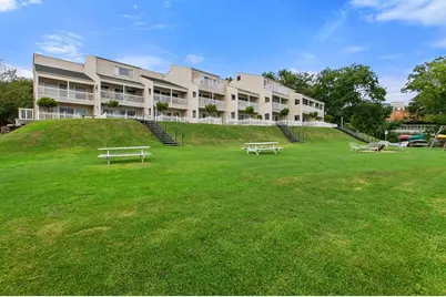 1818 S Lakeshore Boulevard #32, Austin, TX 78741 - Photo 17