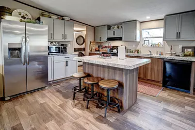 235 Pinehill Drive, Bastrop, TX 78602 - Photo 3