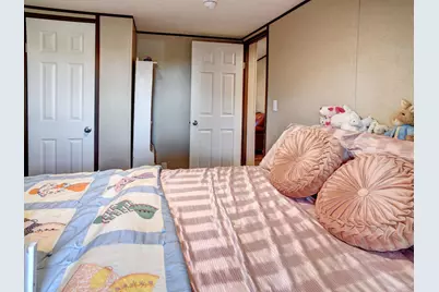 235 Pinehill Drive, Bastrop, TX 78602 - Photo 9