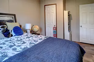 235 Pinehill Dr, Bastrop, TX 78602 - Photo 11