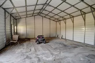 235 Pinehill Dr, Bastrop, TX 78602 - Photo 13