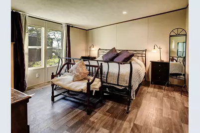 235 Pinehill Drive, Bastrop, TX 78602 - Photo 21