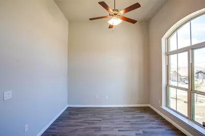 813 Clearwell Street, Cedar Park, TX 78613 - Photo 5