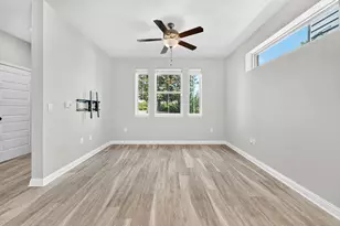 7702 Dylan Dr, Austin, TX 78744 - Photo 7
