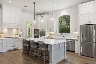 8705 Ambrosia Dr, Austin, TX 78738 - Photo 9