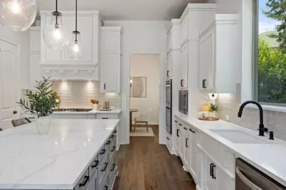 8705 Ambrosia Drive, Austin, TX 78738 - Photo 11