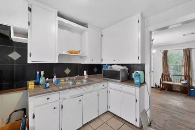 1302 1/2 Walnut Avenue E #2, Austin, TX 78702 - Photo 19