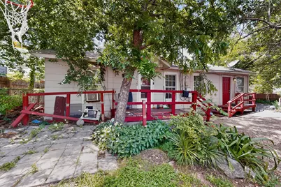 1302 1/2 Walnut Avenue E #2, Austin, TX 78702 - Photo 5