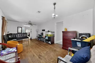 1302 1/2 Walnut Avenue E #2, Austin, TX 78702 - Photo 15