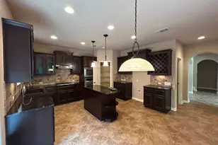 19500 Sangremon Way, Pflugerville, TX 78660 - Photo 5