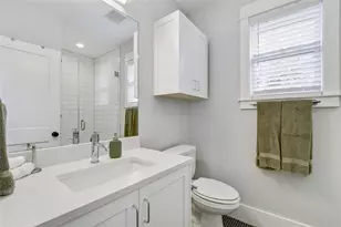 1909 Willow St, Austin, TX 78702 - Photo 15