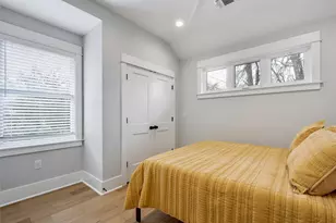 1909 Willow St, Austin, TX 78702 - Photo 13