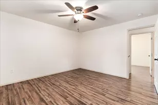 408 Breezing Ln, Spicewood, TX 78669 - Photo 23