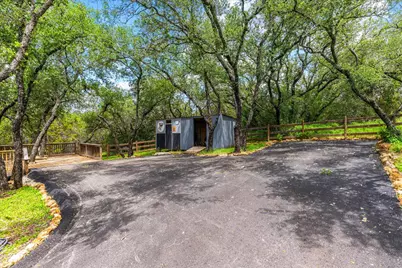 408 Breezing Lane, Spicewood, TX 78669 - Photo 27