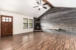 408 Breezing Ln, Spicewood, TX 78669 - Photo 11