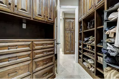 1304 Brians Meadow Cove, Austin, TX 78746 - Photo 27