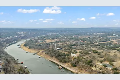 2001 Performer Road, Spicewood, TX 78669 - Photo 15